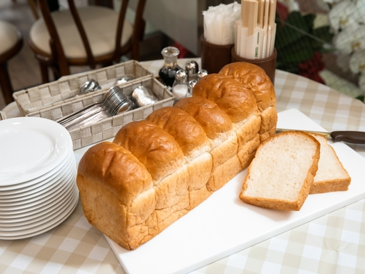 【パン朝食プラン】神戸ヘルシーモーニング☆イスズの食パンにバターとオリーブオイルを添えて【朝食付き】